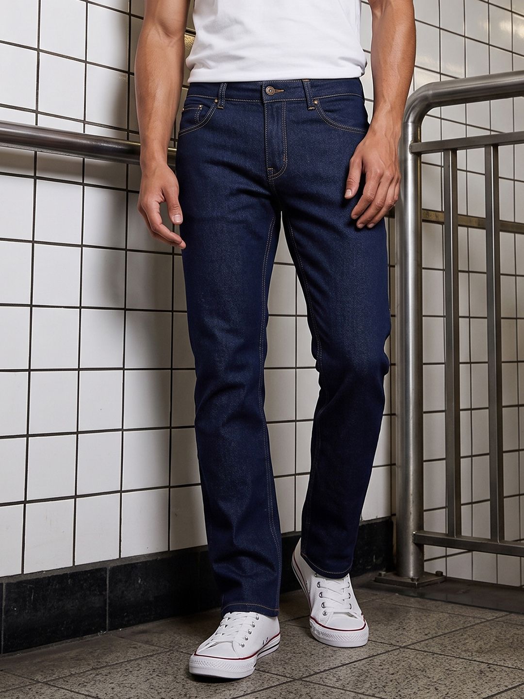 The Roadster Life Co. Men Slim Fit Stretchable Jeans