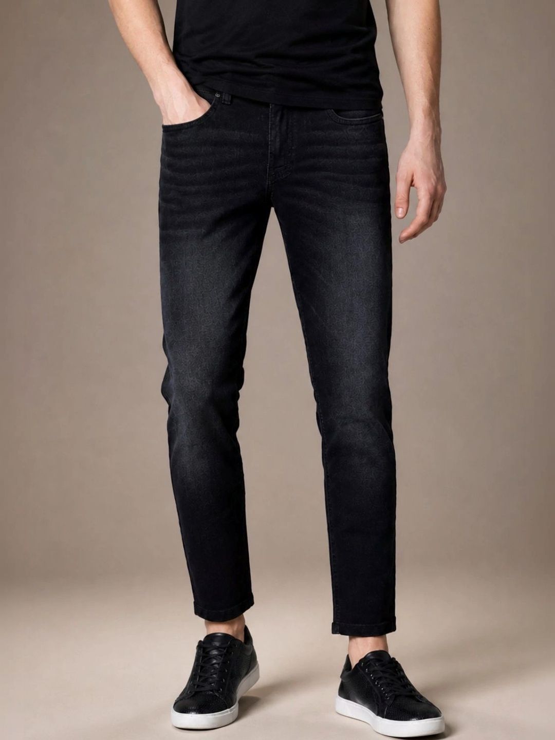 BREXX Men Jean Slim Fit Mid-Rise Low Distress Light Fade Stretchable Jeans