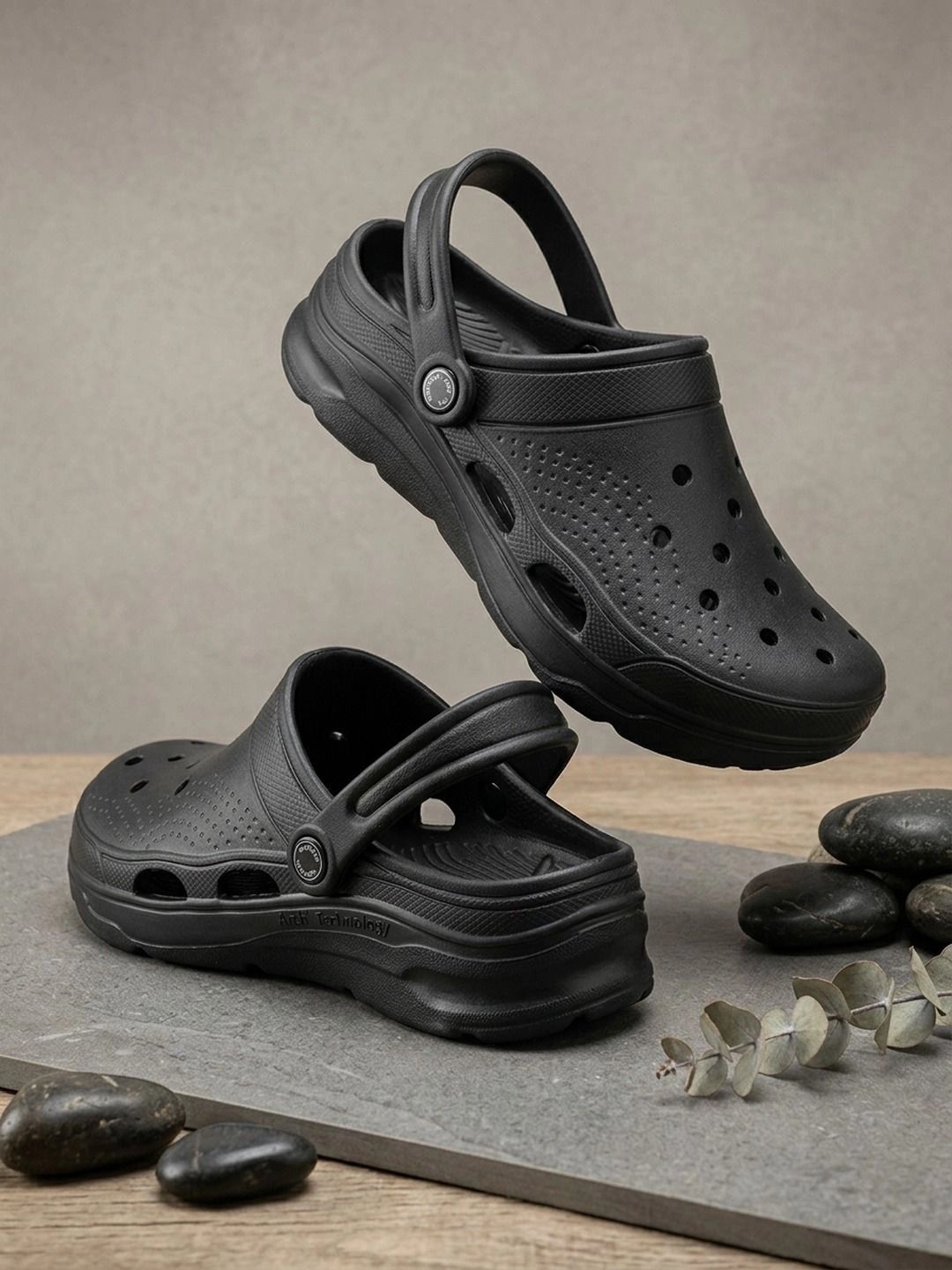 Red Tape Men EVA Comfort Clogs