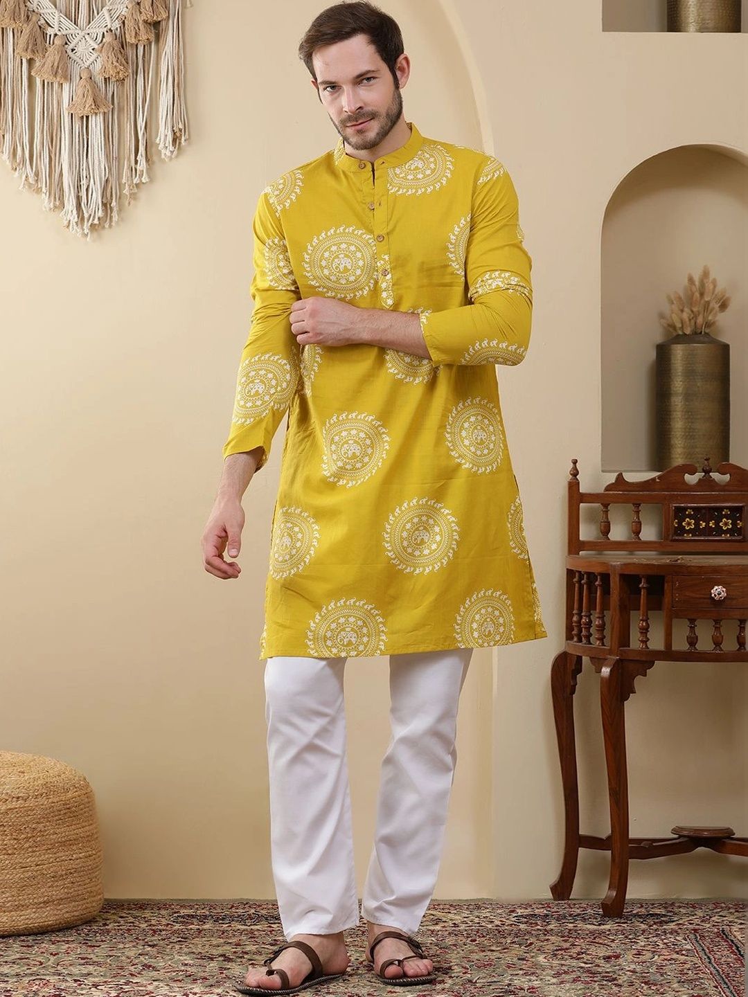 SOURAGYA Men Ethnic Motifs Printed Kurta
