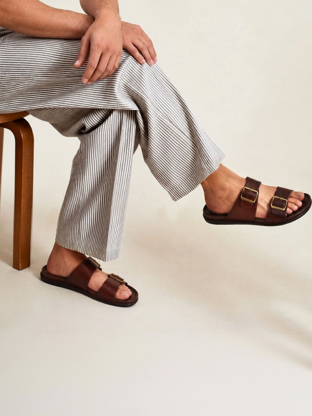 VKC DEBON Men Comfort Sandals