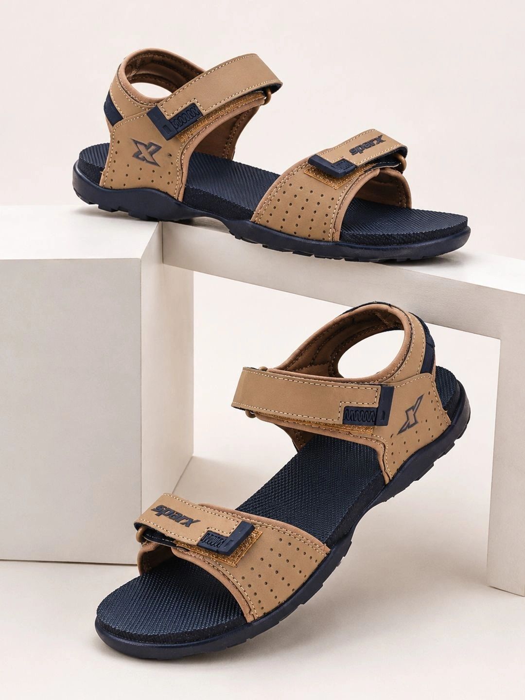 Sparx Men Comfort Sandals