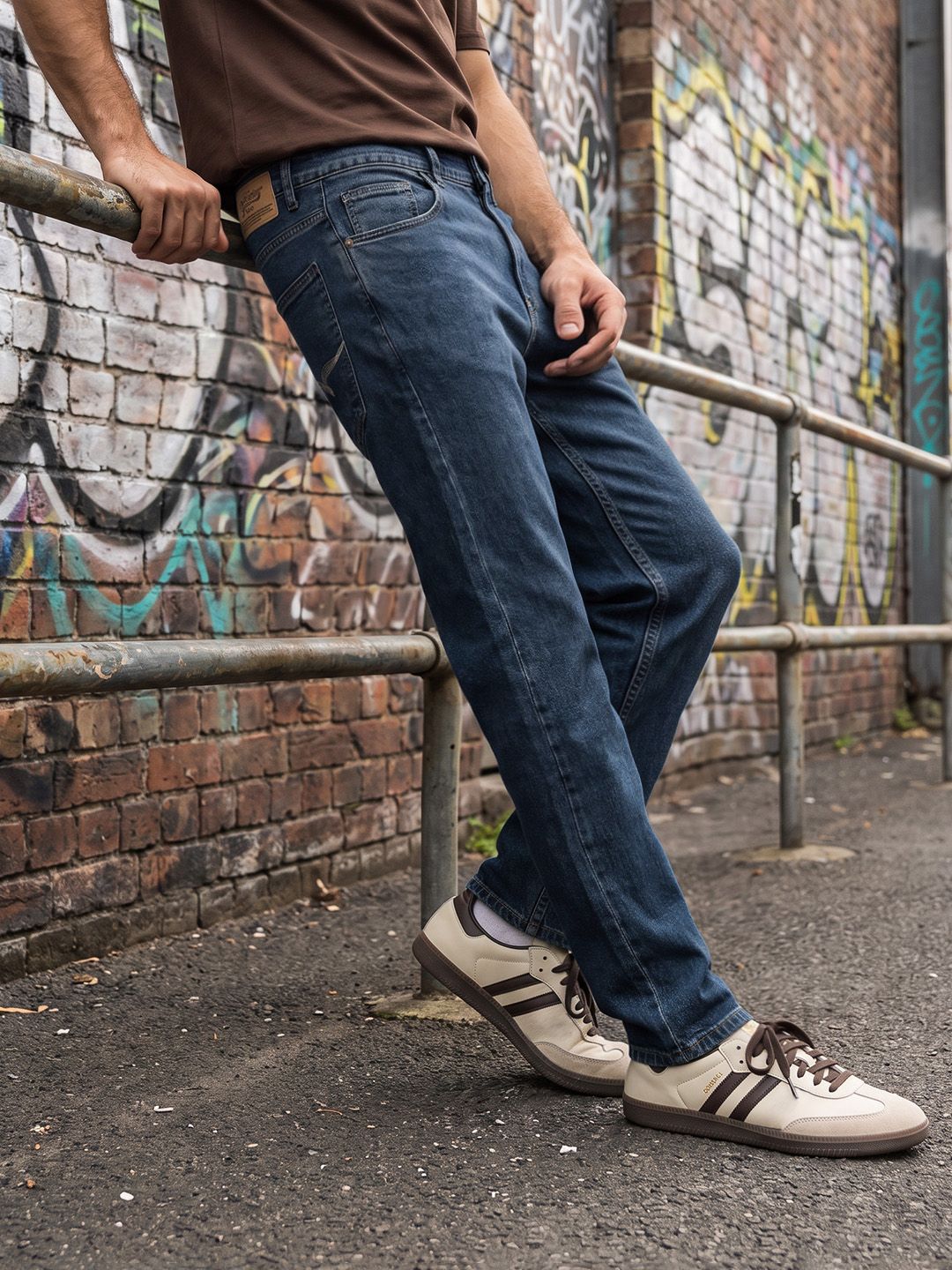 Roadster Men Regular Fit Jeans