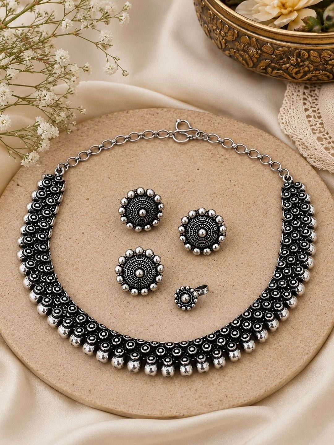 Arch gallery Women Oxidised Silver Ethnic Jewellery Set with Necklace Earrings & Ring