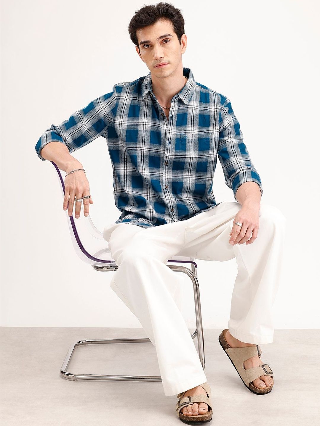 WROGN Men Slim Fit Gingham Checks Checked Casual Shirt