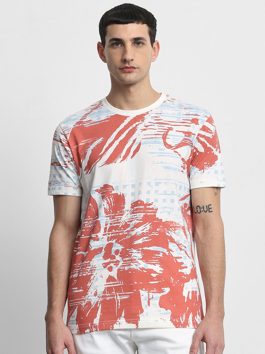 Mufti Men Abstract Printed Slim Fit T-shirt