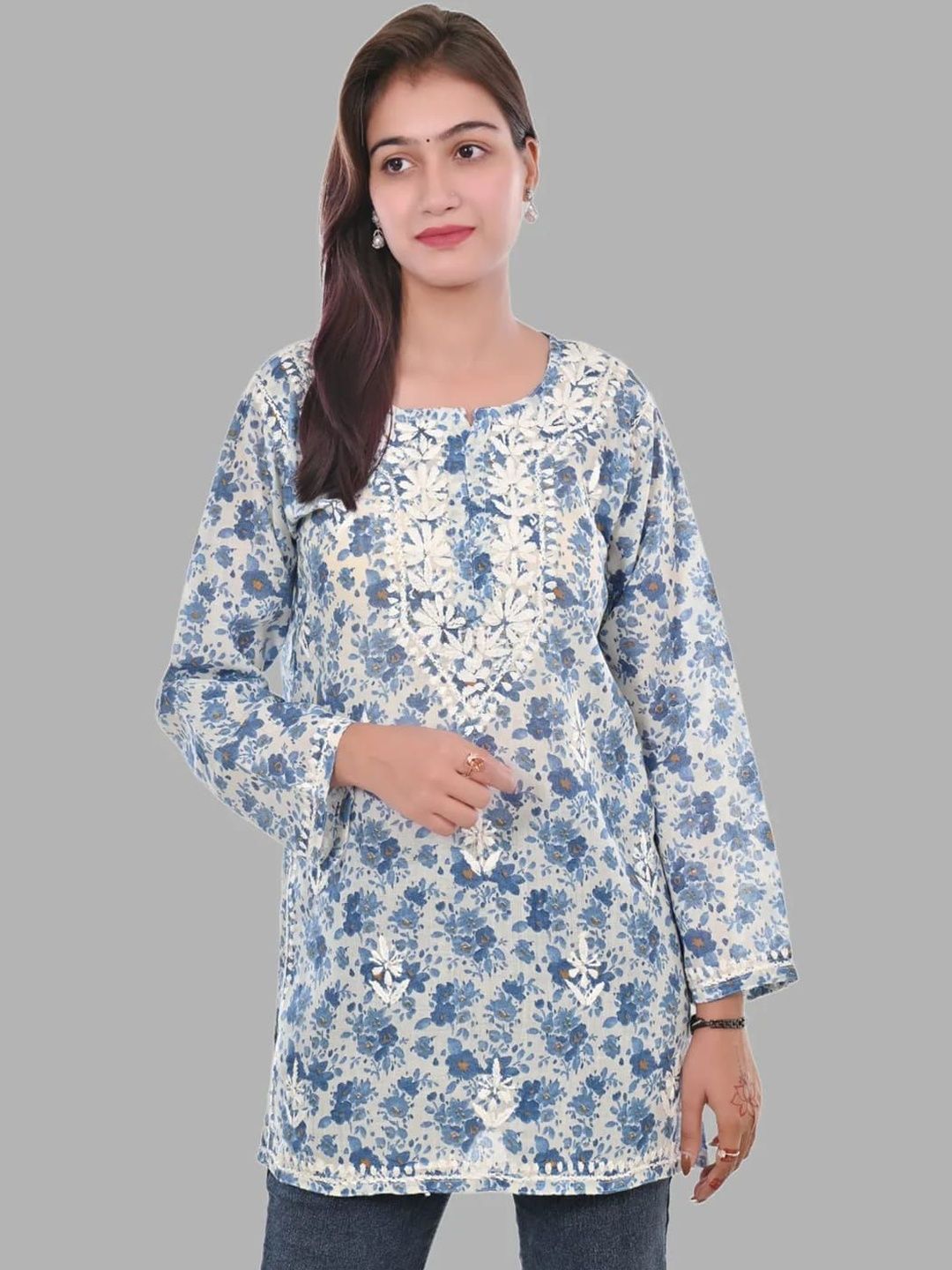 SA CHIKAN ARTS Floral Printed Thread Work Pure Cotton Blend Thread Work Kurti