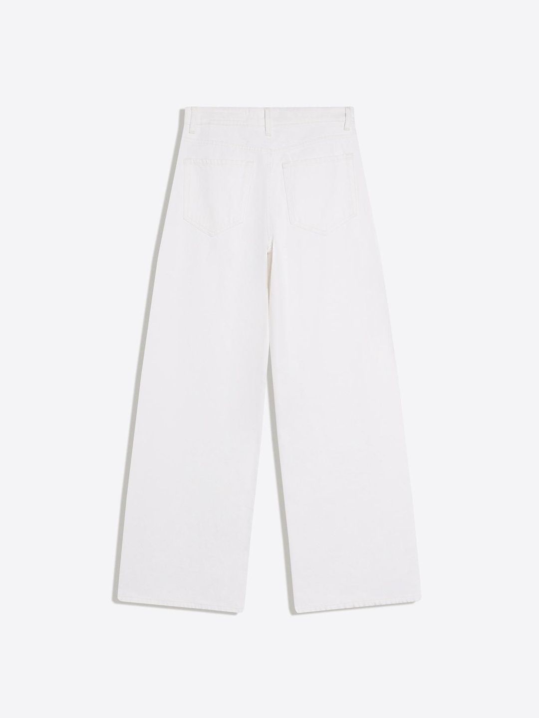Mid-waist wide-leg jeans