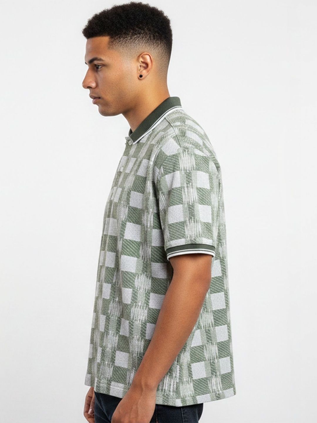glitchez Men Checked Polo Collar T-shirt