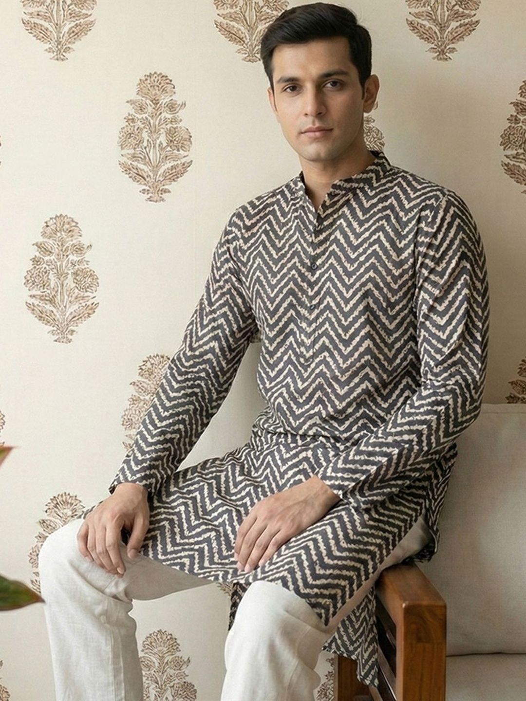 CHHAAP Men Grey Geometric Printed Summer Sheers Cotton Full Sleeve Kurta