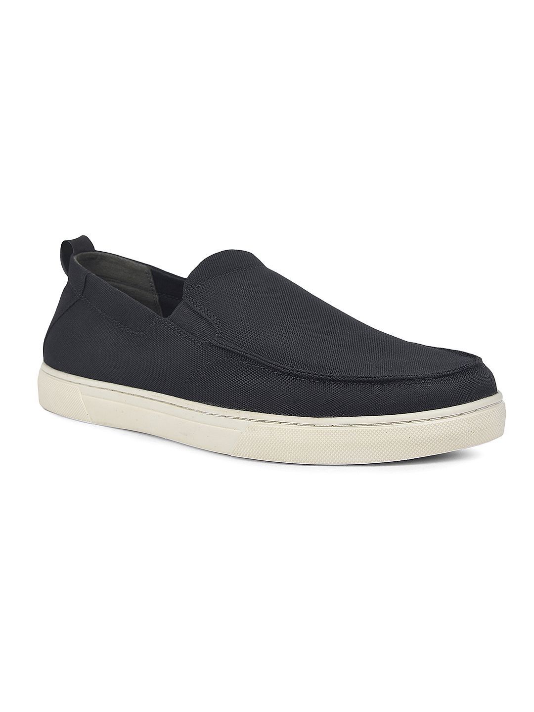 Bata Men Slip-On Sneakers