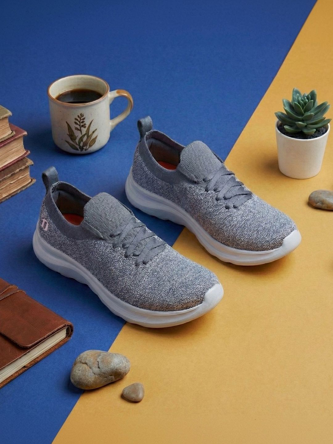 DOCTOR EXTRA SOFT Men Mesh Running Non-Marking Shoes
