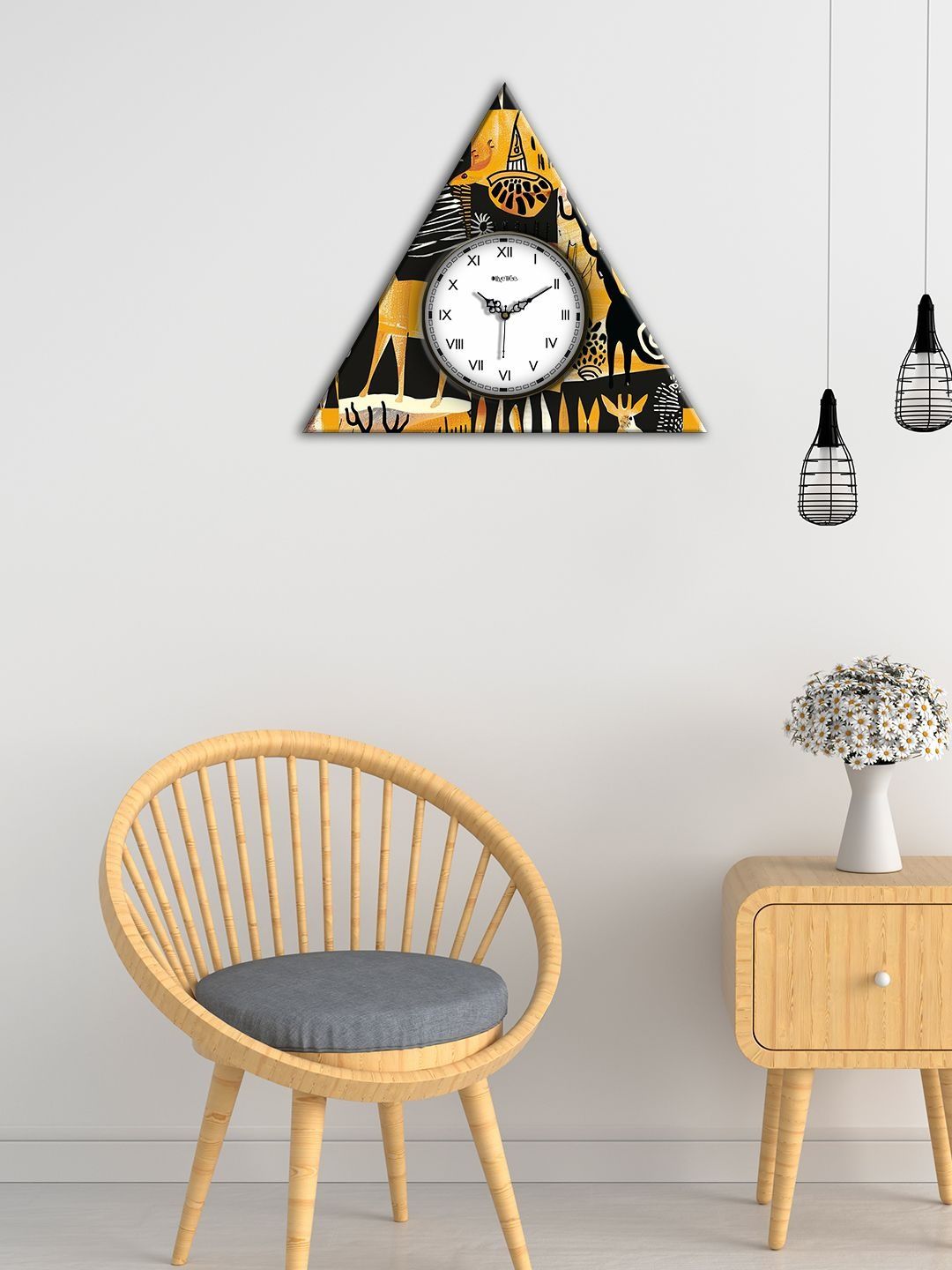 OLIVE TREE OLIVE TREE Multicoloured & Black Printed Geometric Wall Clock