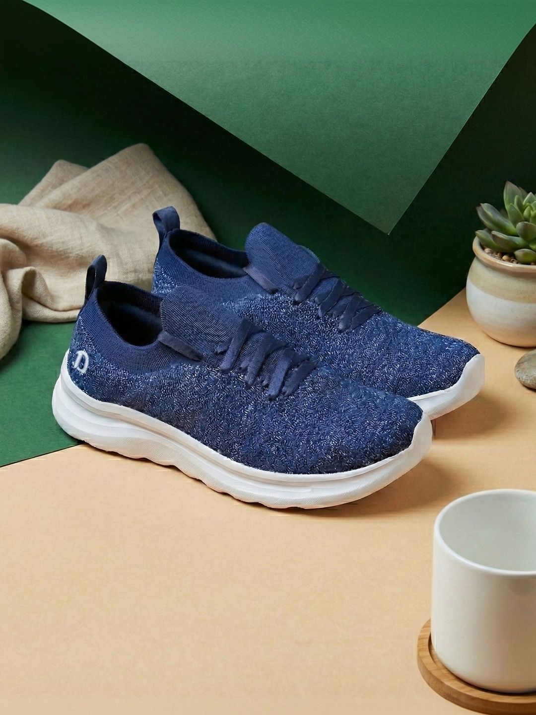 DOCTOR EXTRA SOFT Men Mesh Running Non-Marking Shoes