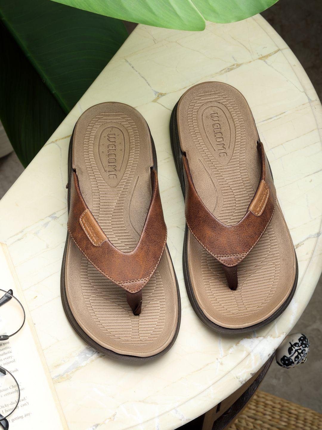 WELCOME Men Thong Flip-Flops