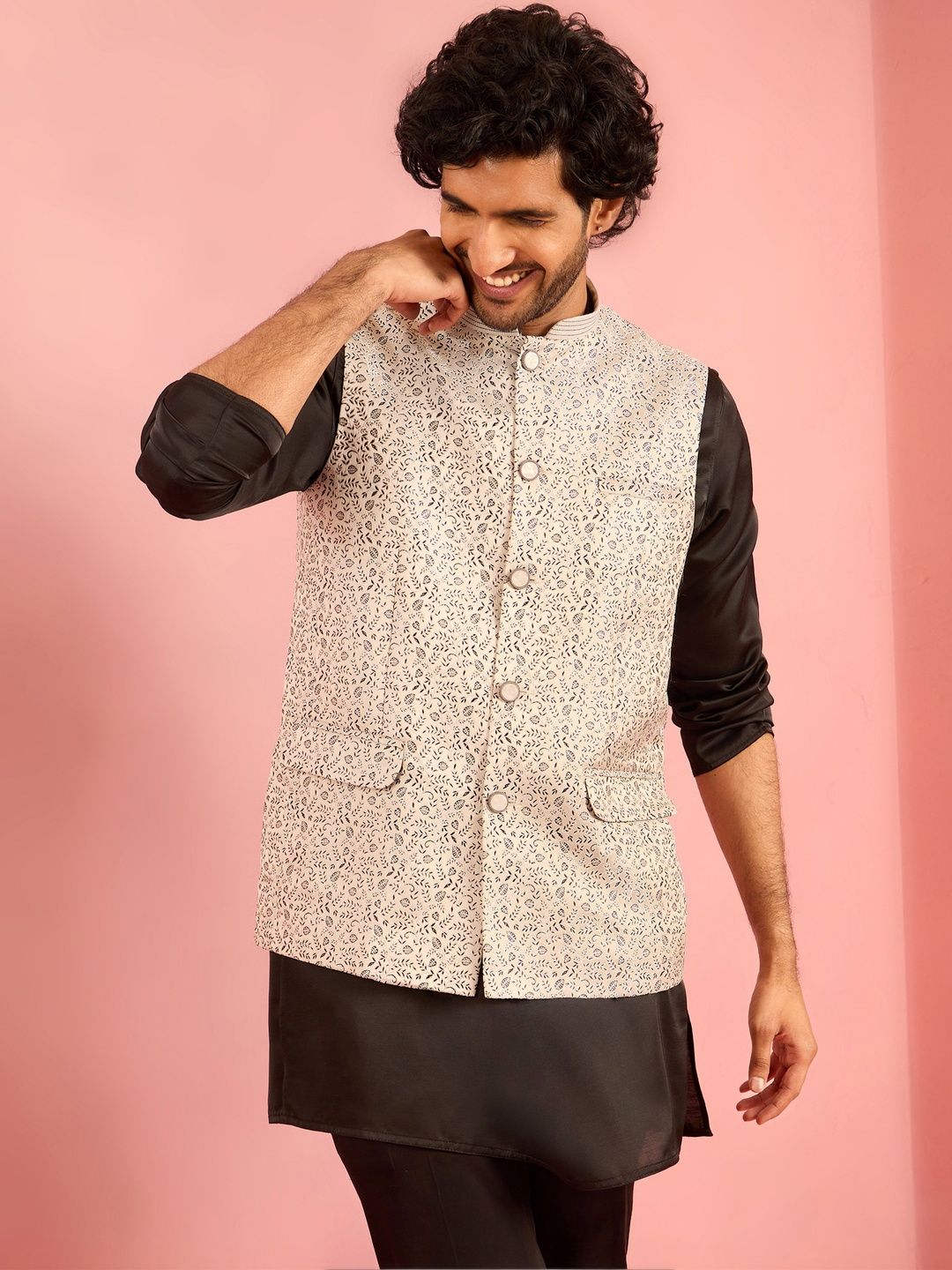 VASTRAMAY Embroidered Mandarian Collar Neck Woven Nehru Jackets