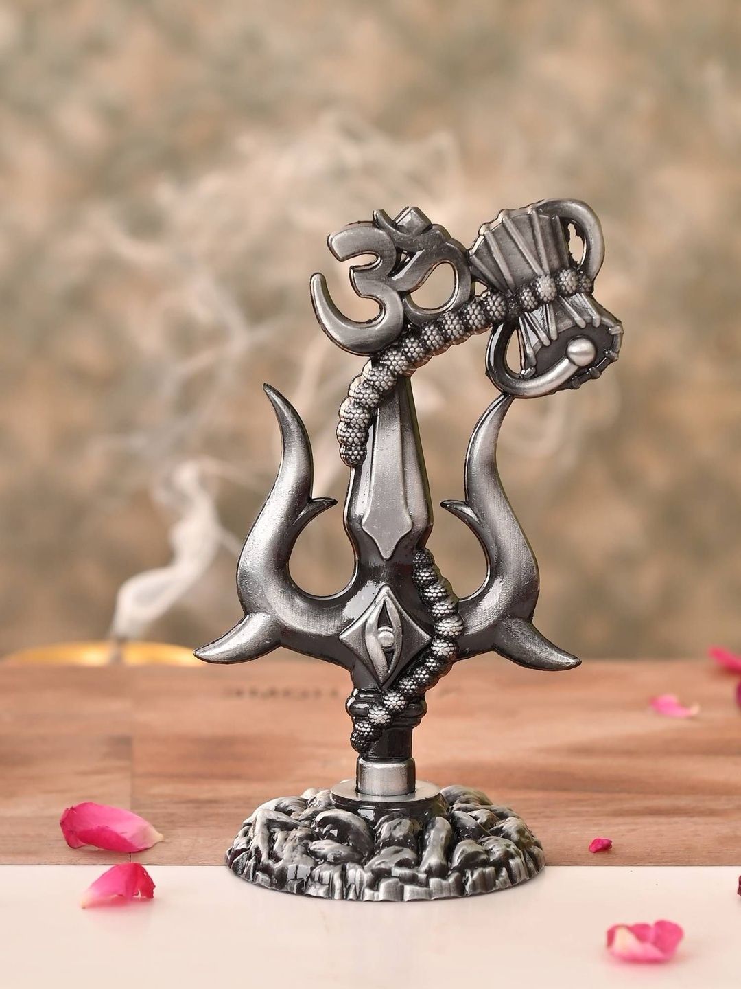 CRAFTAM Silver-Toned Religious Idol Showpiece