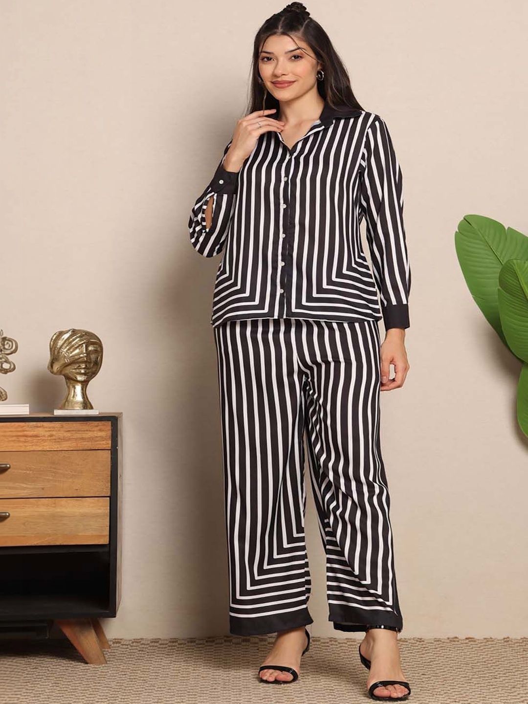GENZILOOKS Romantic Florals Striped Shirt with Palazzos