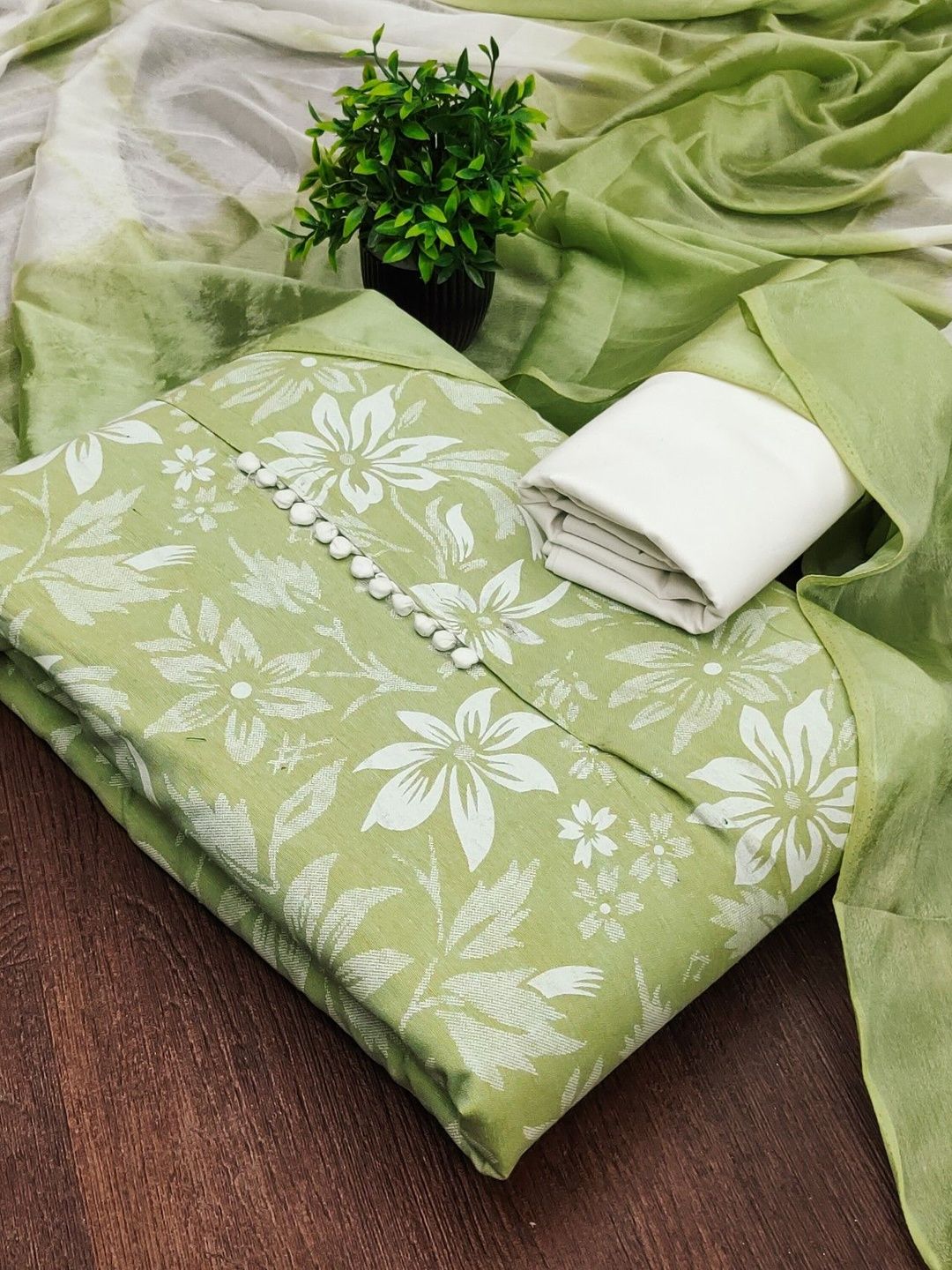 Dhaaga Ghar Printed Unstitched Dress Material