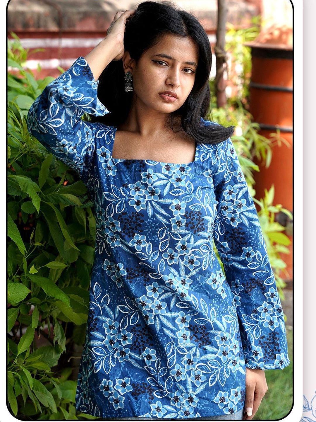 RAJAM Floral Printed Square Neck Pure Cotton Kurti