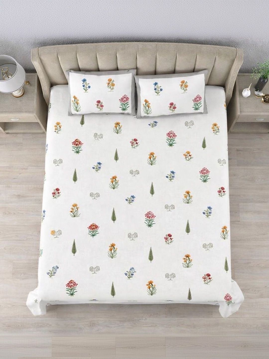elanorhomes White Floral King Bedsheet with 2 Pillow Covers