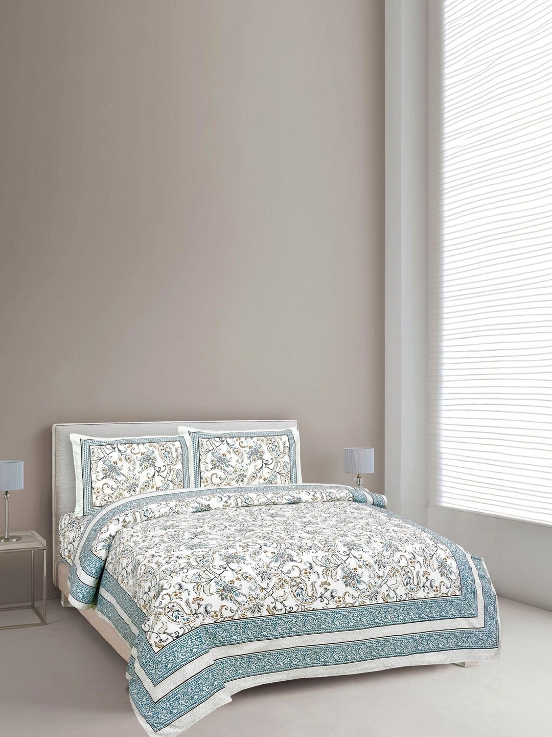 elanorhomes White King Bedsheet with 2 Pillow Covers