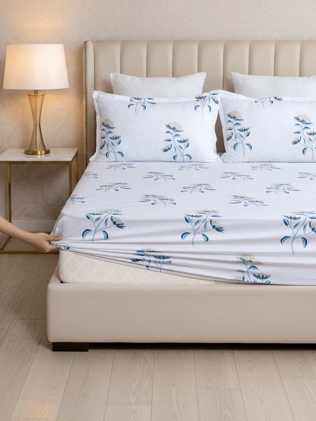 Unisex Cotton Bedsheets HOMEMONDE White & Turquoise Blue Floral 210 TC Bedsheet with 2 Pillow Covers