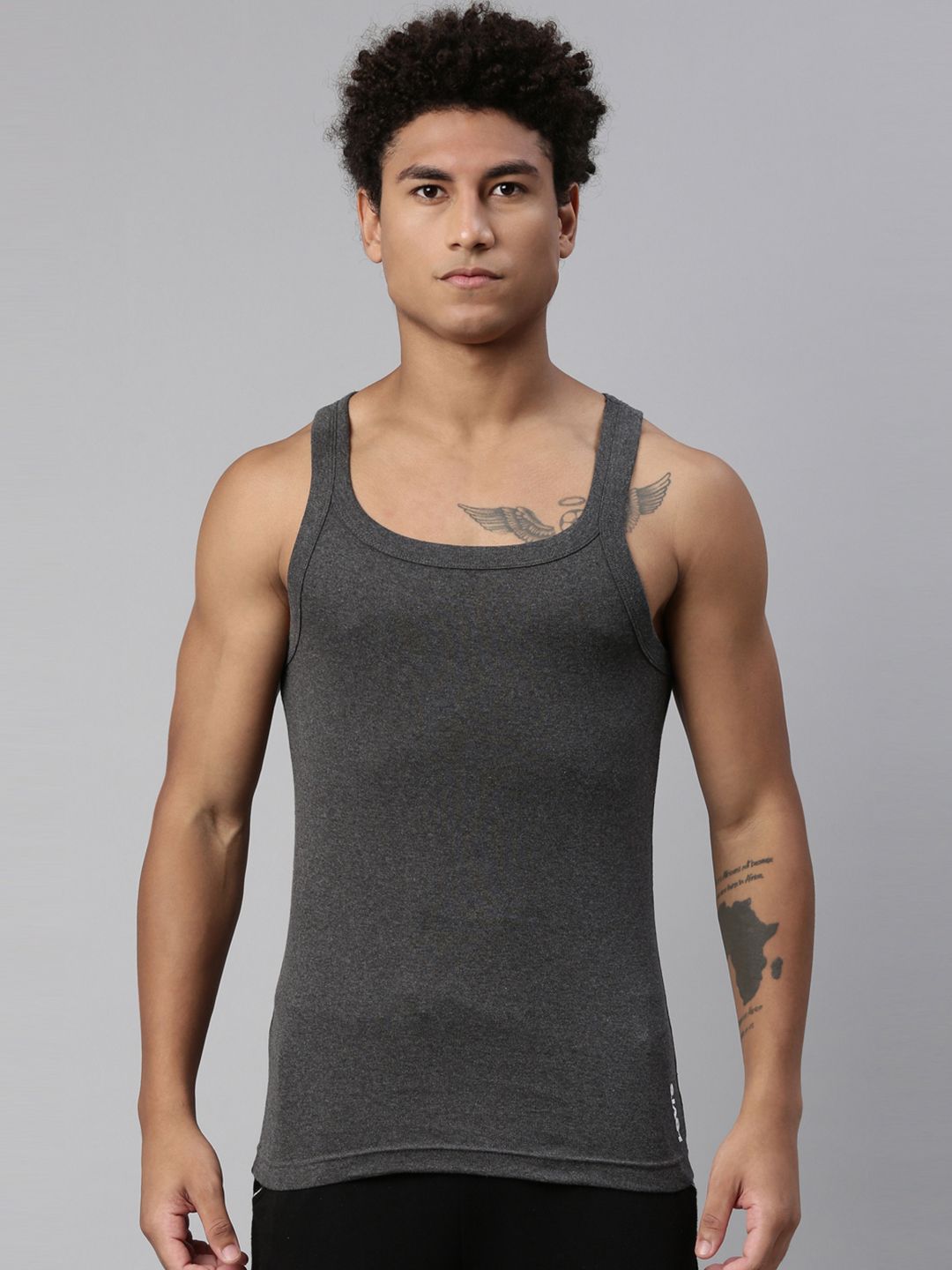 Levis Men Solid Square Neck Sleeveless Pure Cotton Rib Easy Tuck Sports Vest