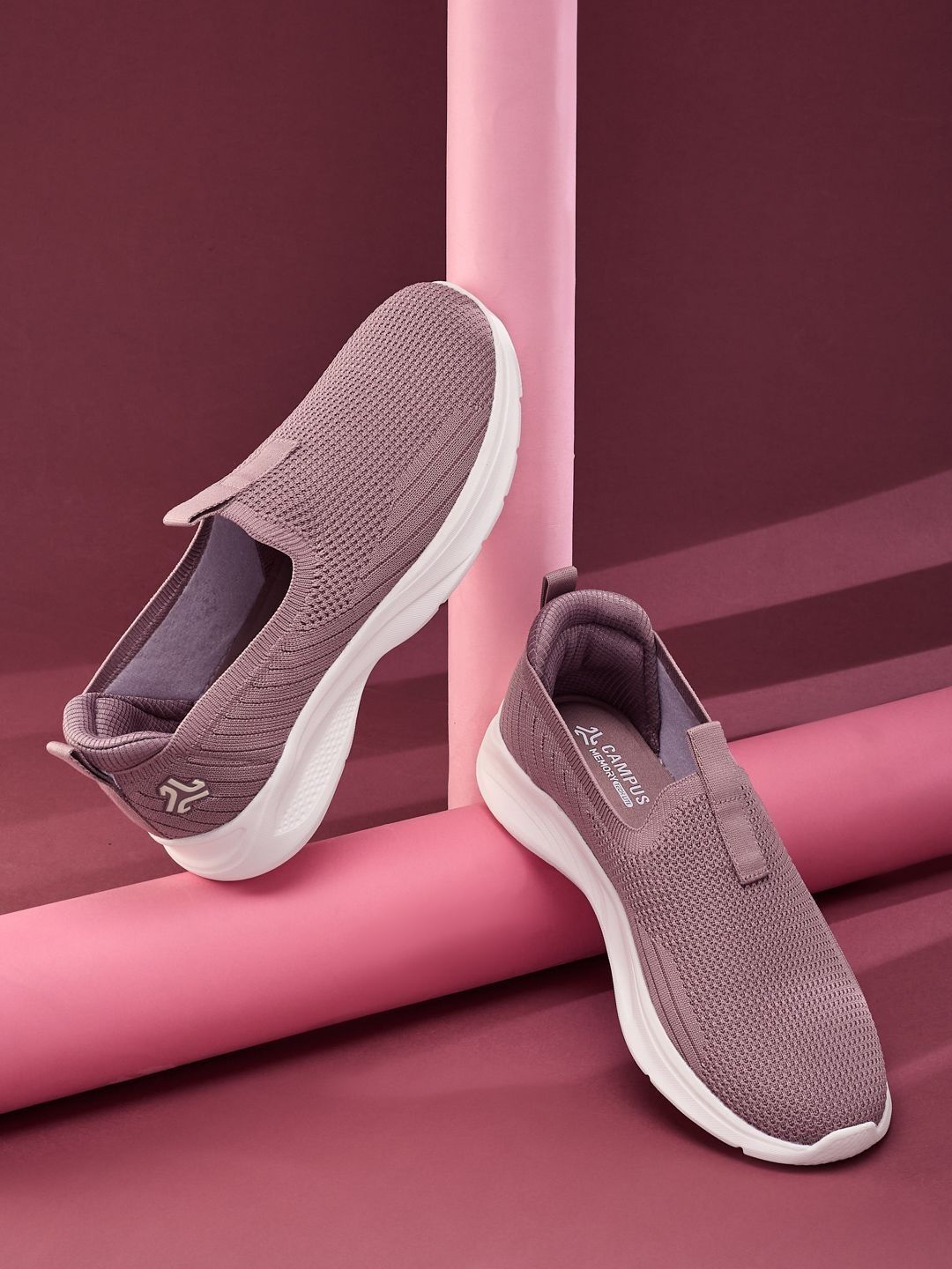 Campus PLUZZ Women Mesh Walking Non-Marking Shoes