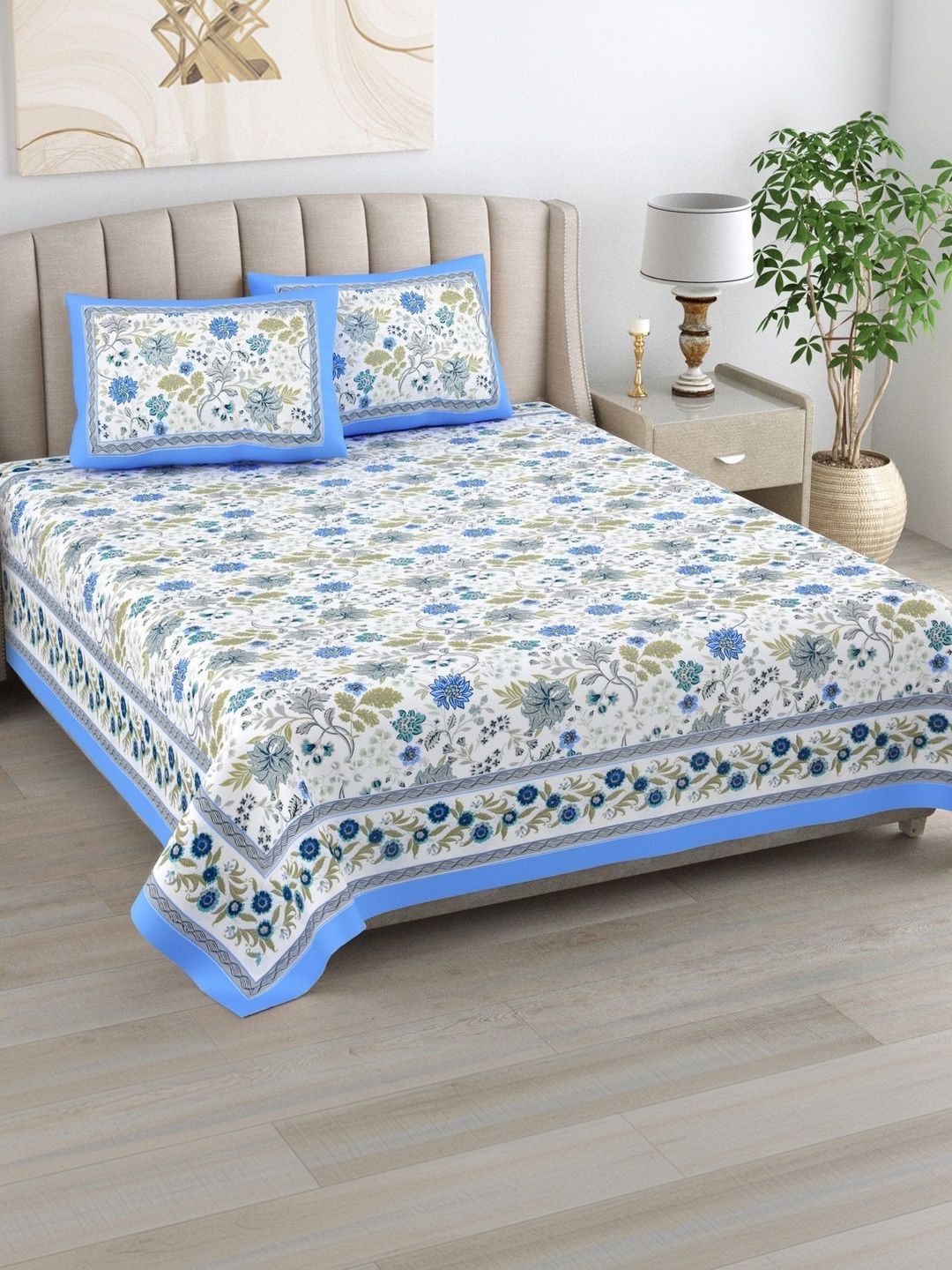 elanorhomes White Floral King Bedsheet with 2 Pillow Covers