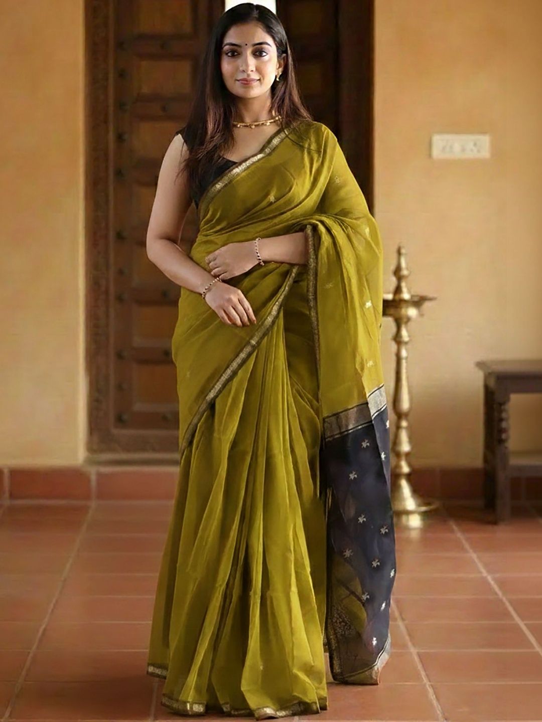 KALINI Woven Design Kanjeevaram Saree