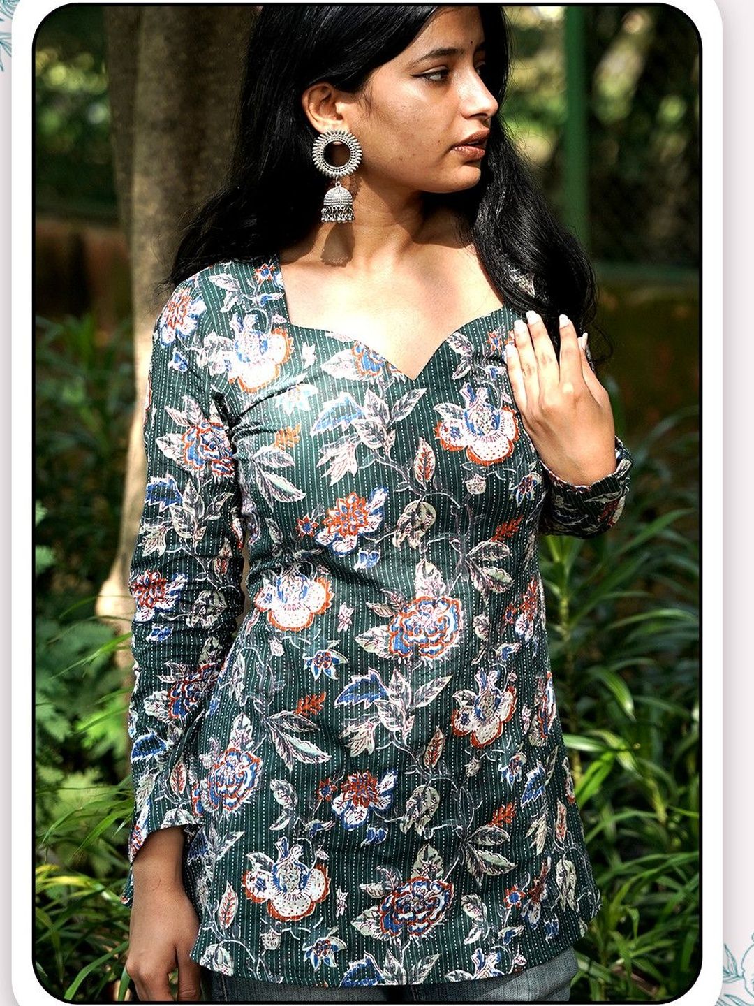 RAJAM Floral Printed Square Neck Pure Cotton Kurti