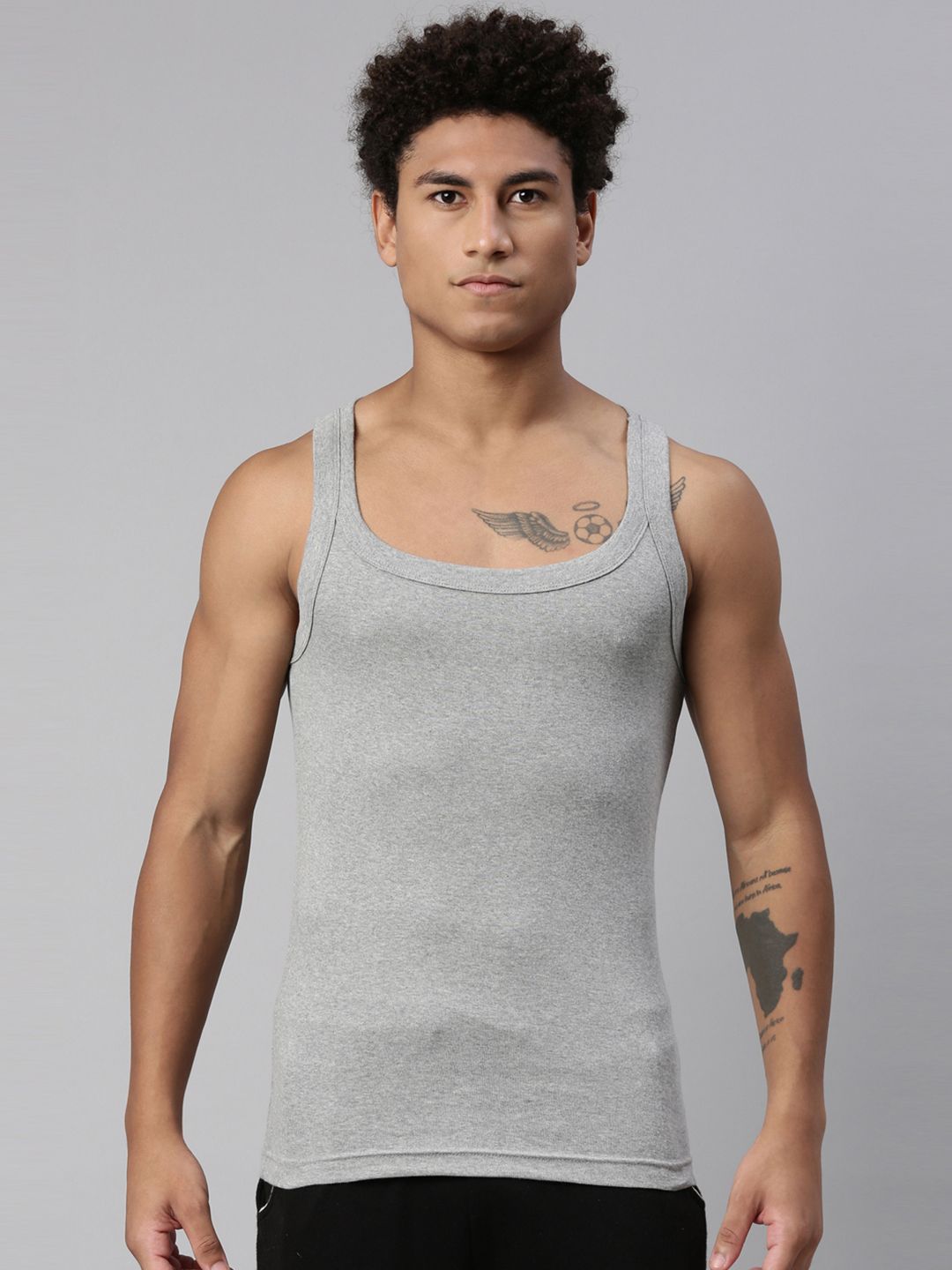 Levis Men Solid Square Neck Sleeveless Pure Cotton Rib Easy Tuck Sports Vest