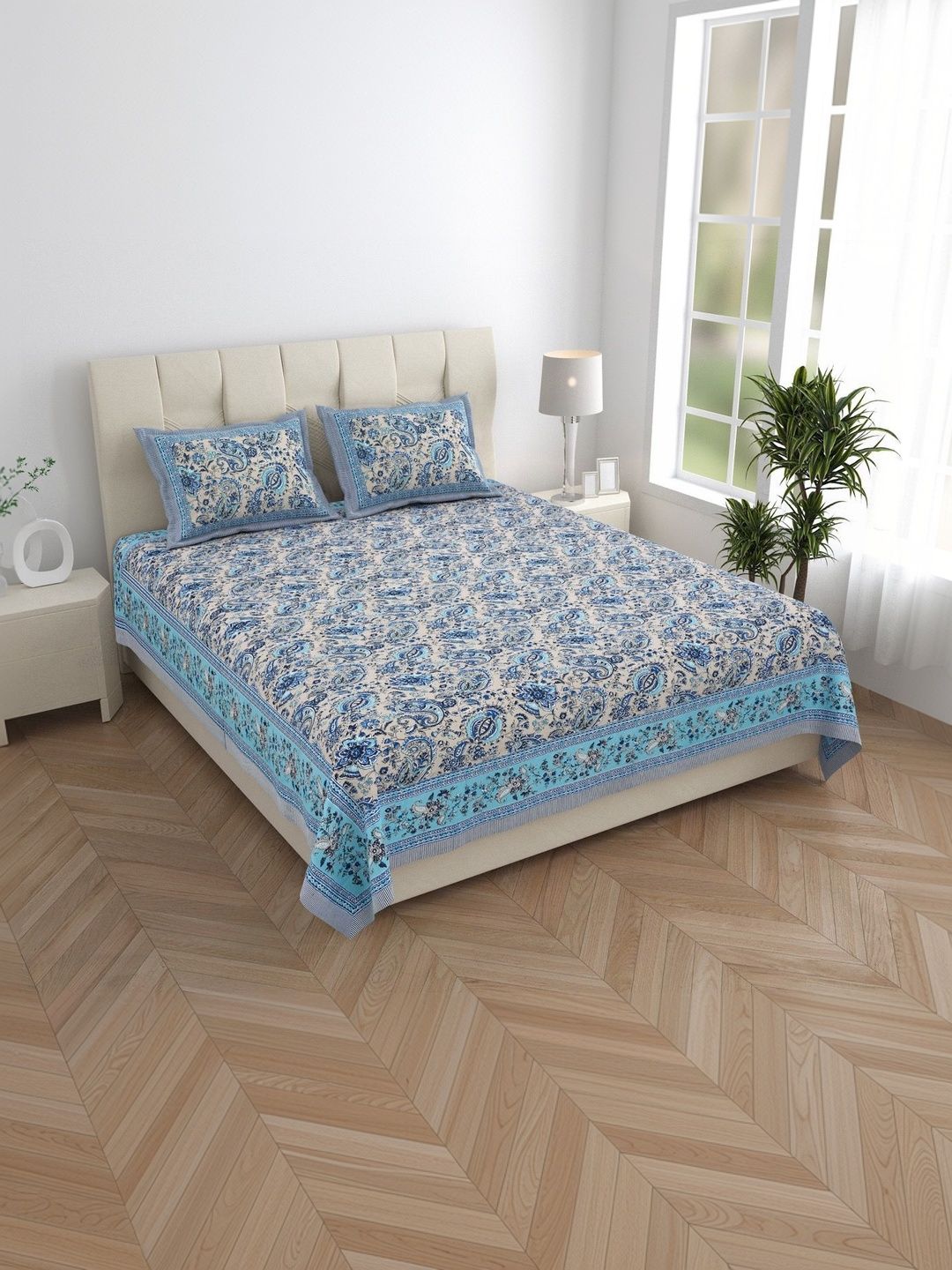 elanorhomes Blue King Bedsheet with 2 Pillow Covers