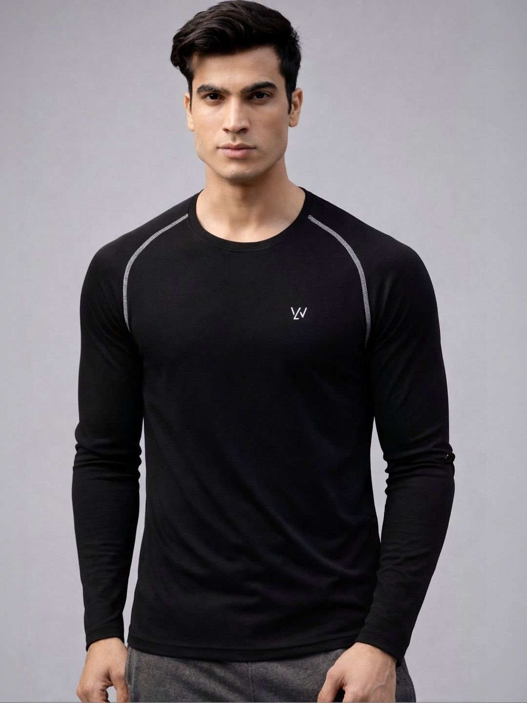 Le Werks Men Brand Logo Slim Fit T-shirt