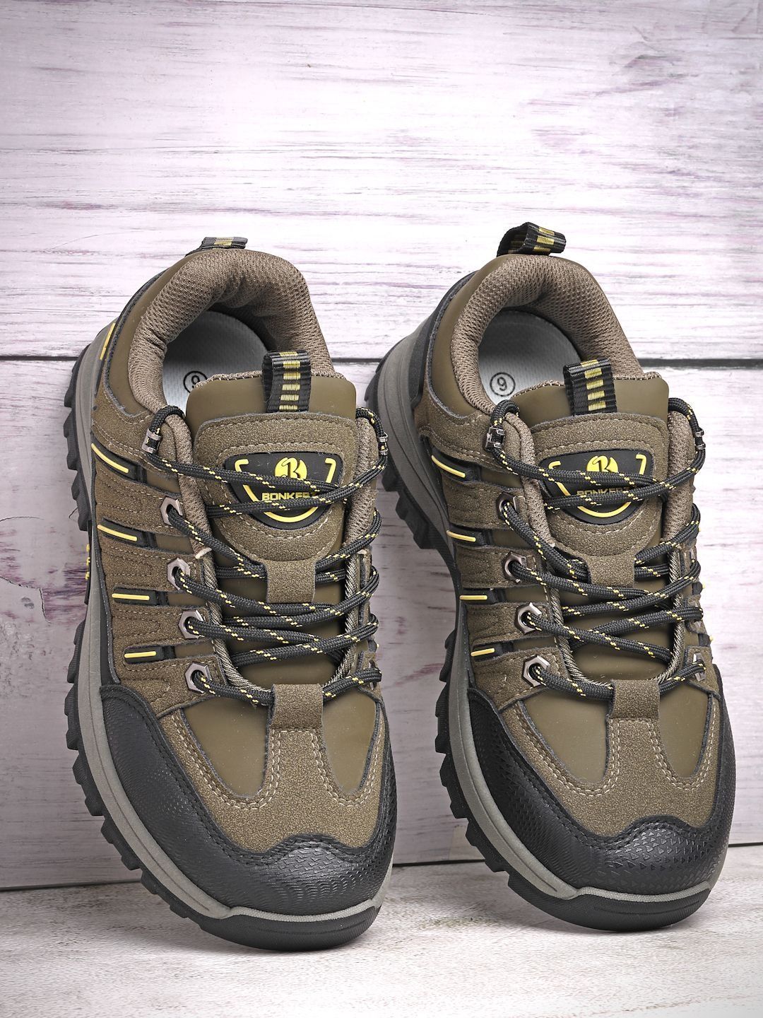 Bonkerz Men Mesh Trekking Non-Marking Shoes