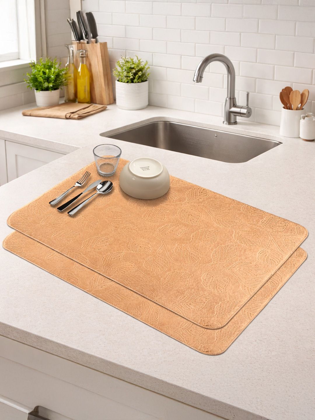 Aura 2Pcs Beige Self Design Anti-Skid Microfiber Dish Drying Kitchen Mats