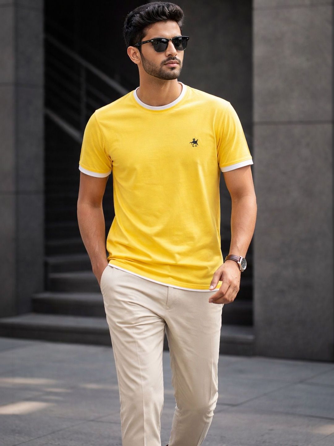 Parcel Yard Men T-shirt