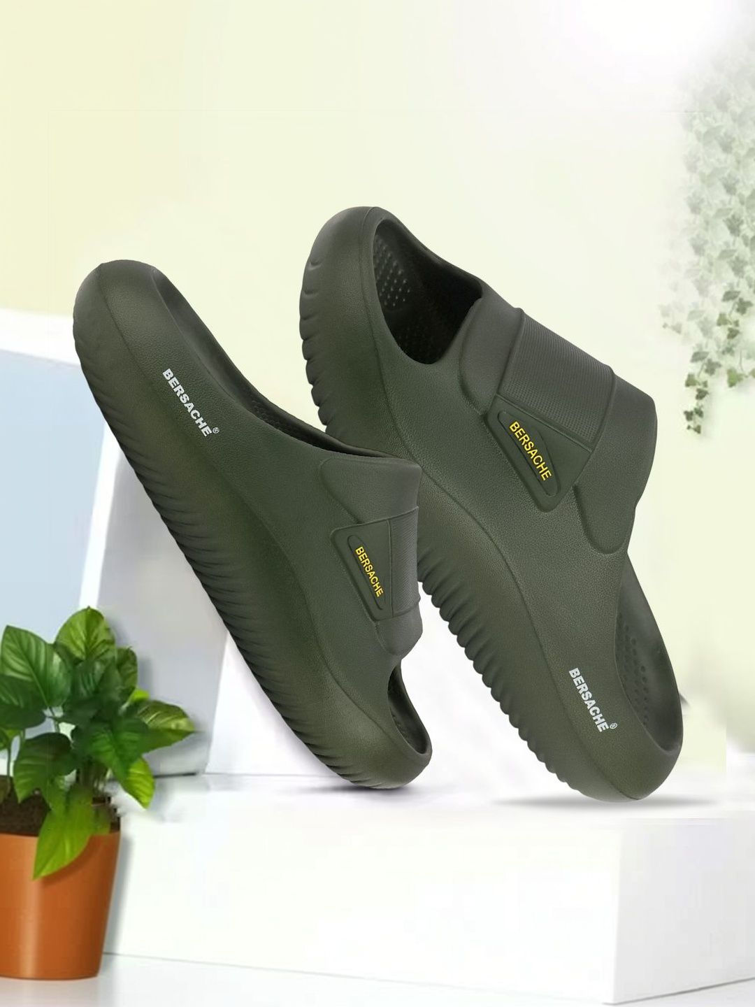 BERSACHE Men Sliders