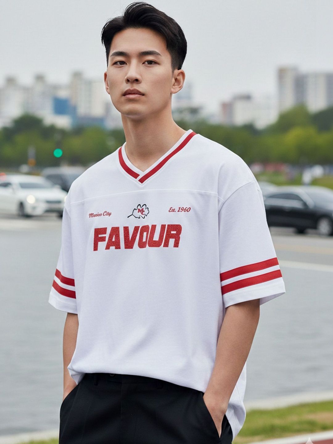 JUMPCUTS Men Typography Printed V-Neck T-shirt
