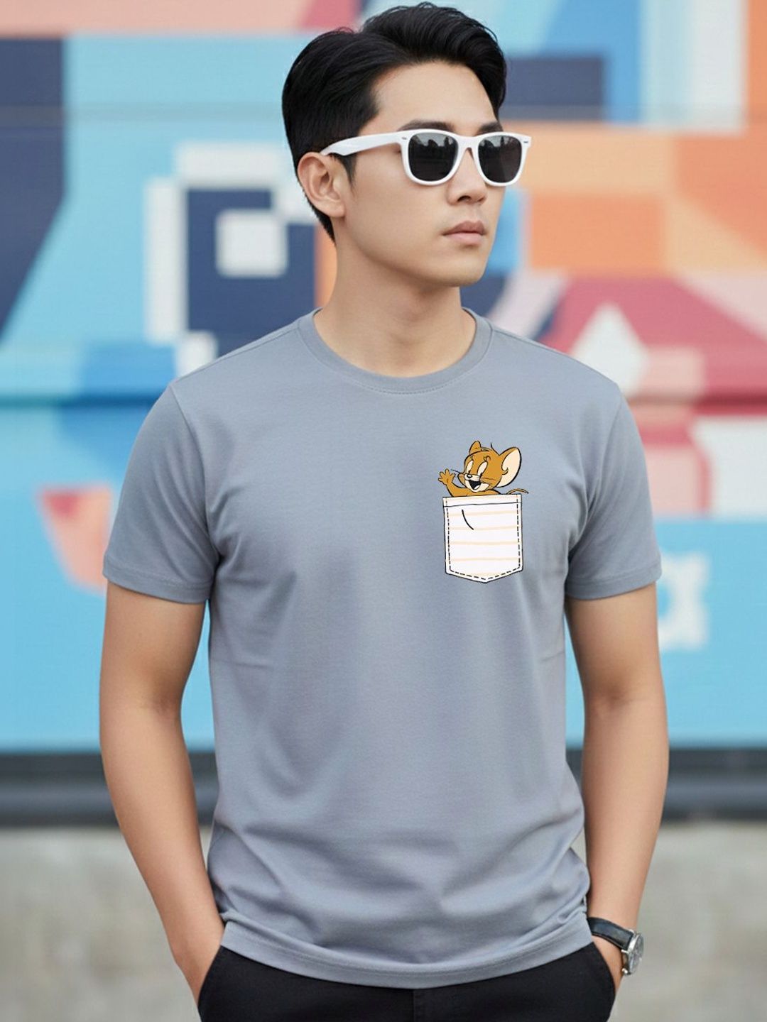 Greylongg Men Printed Pockets T-shirt