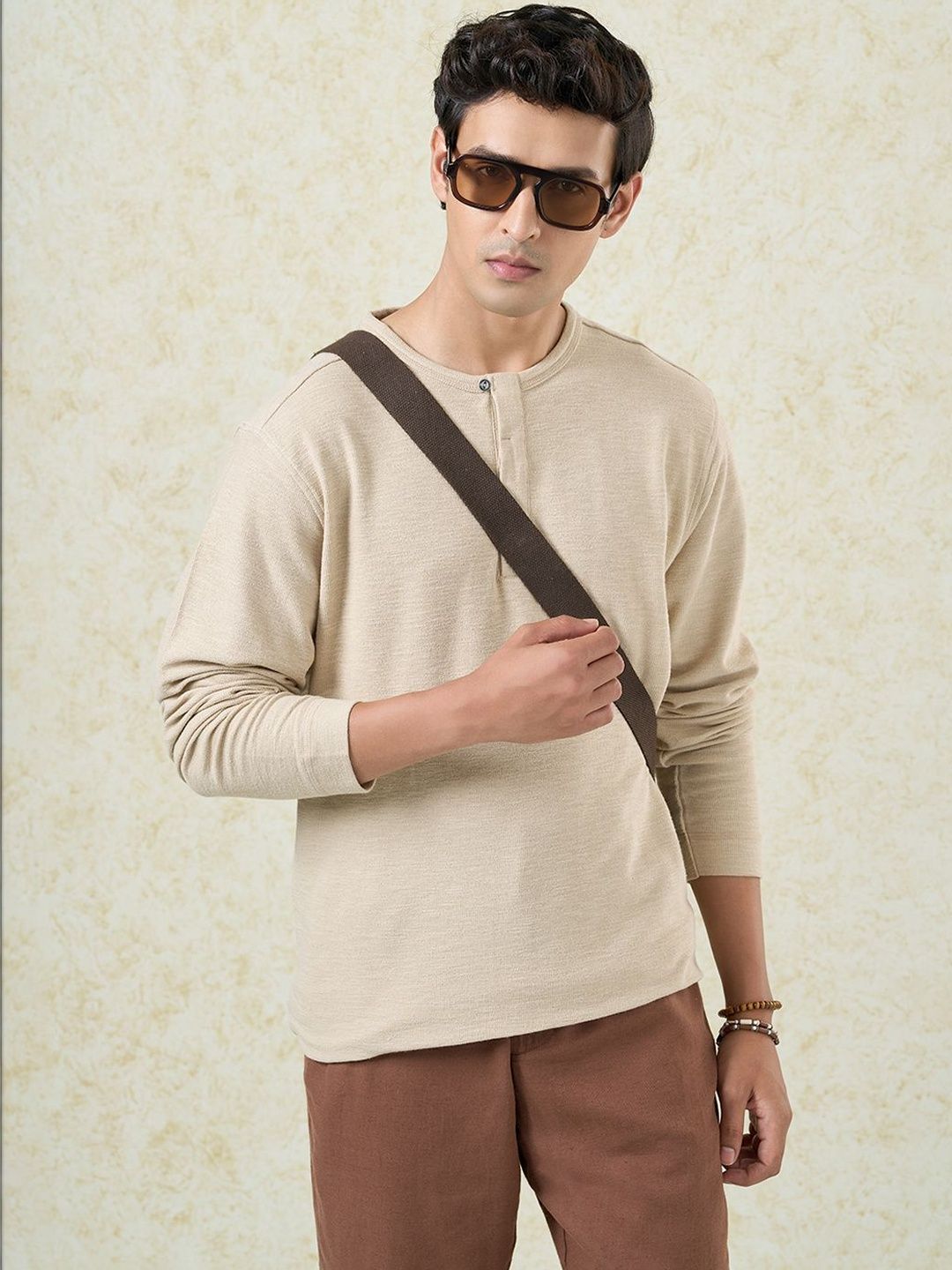 7 Alt by Pantaloons Men Henley Neck T-shirt