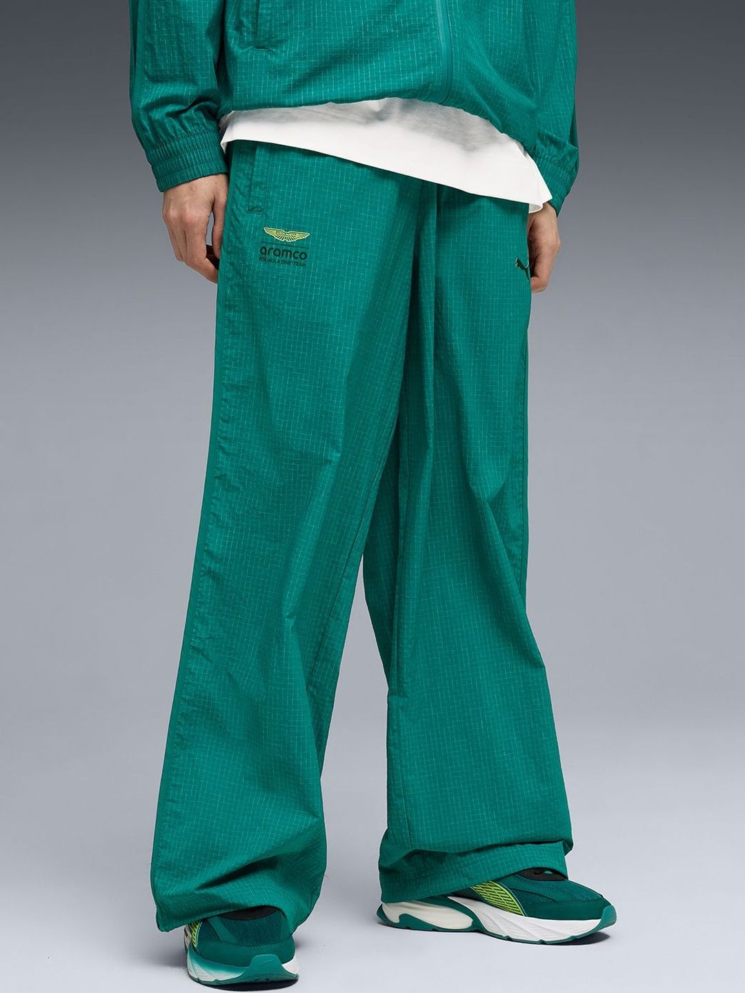 PUMA Motorsport Aston Martin F1 Lifestyle Men's Textured T7 Oversized Pants