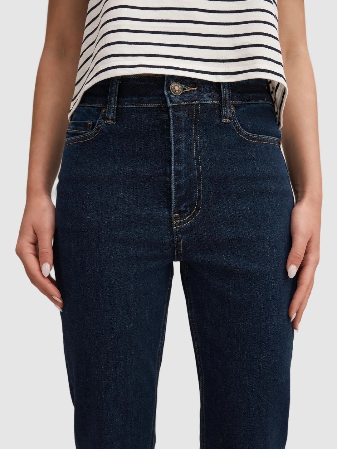 Bootcut Mid-Rise Stretchable Jeans