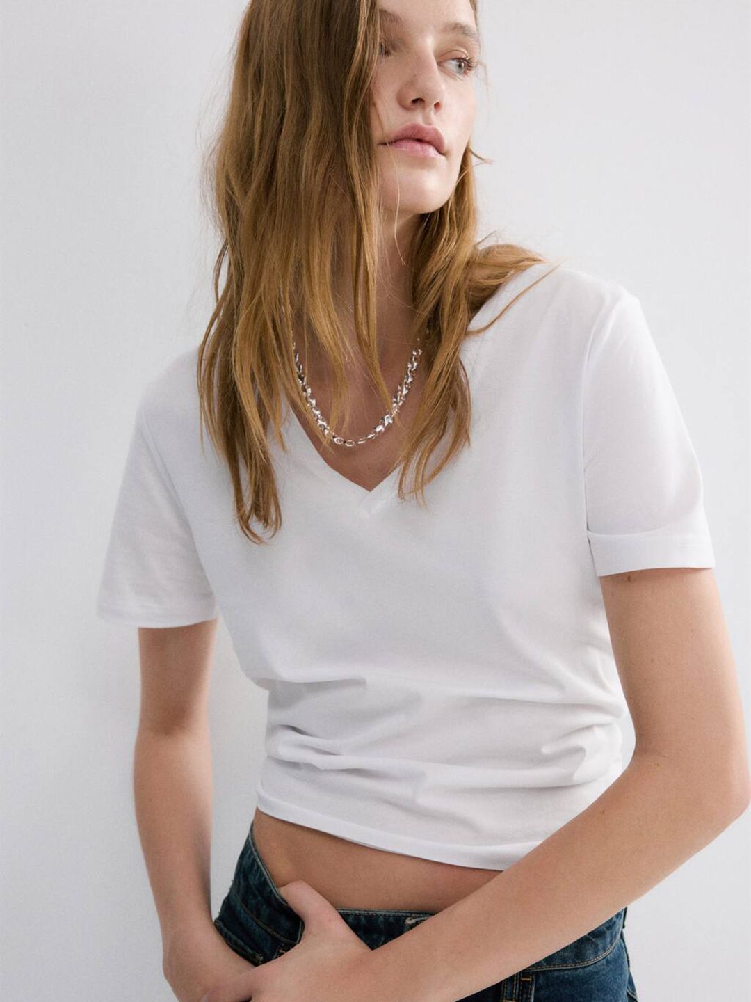 MANGO V-Neck Pure Cotton T-shirt