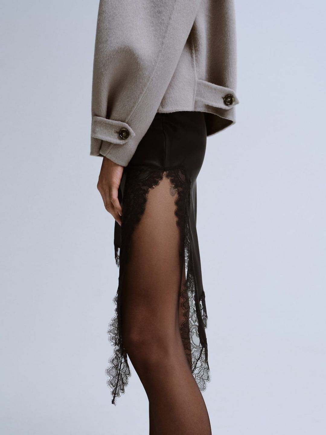 Lace Side Slit Asymmetric Hem Skirt