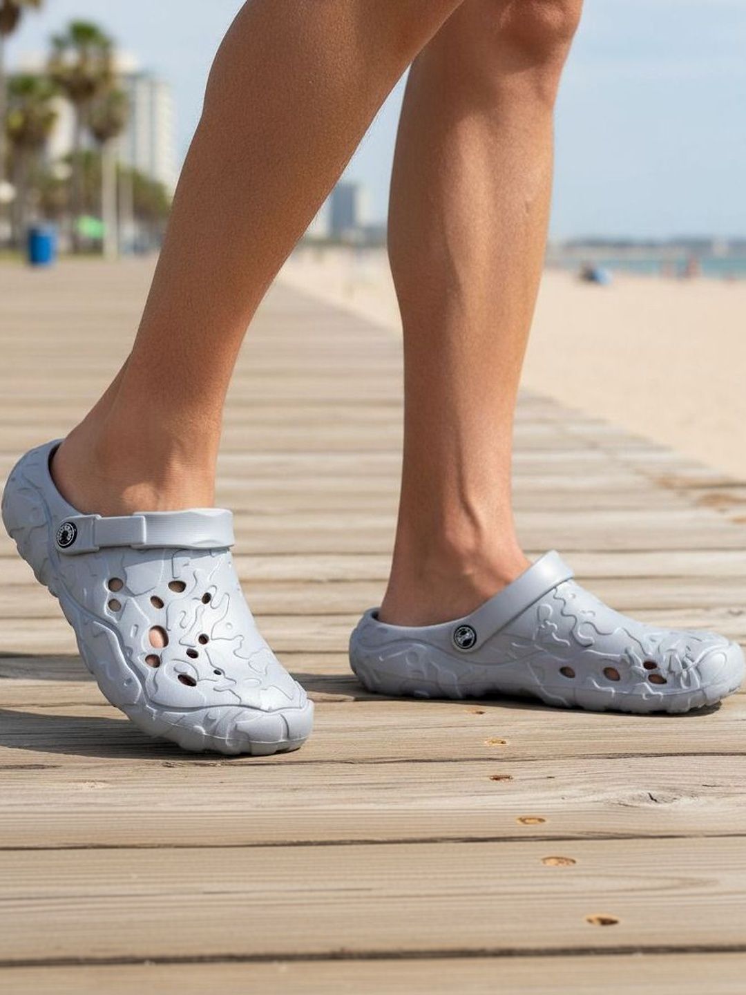 KAPYANSH Men Clogs