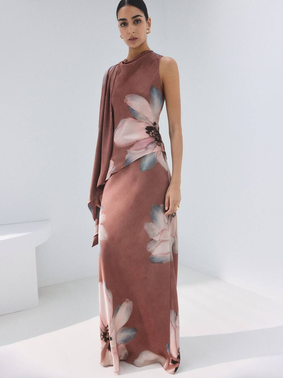 Floral Print Cowl Neck Top