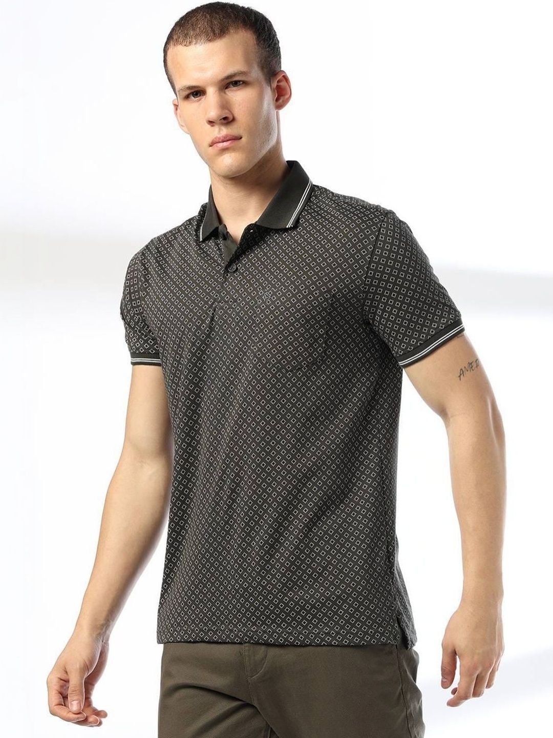 John Players Men Printed Polo Collar Slim Fit T-shirt