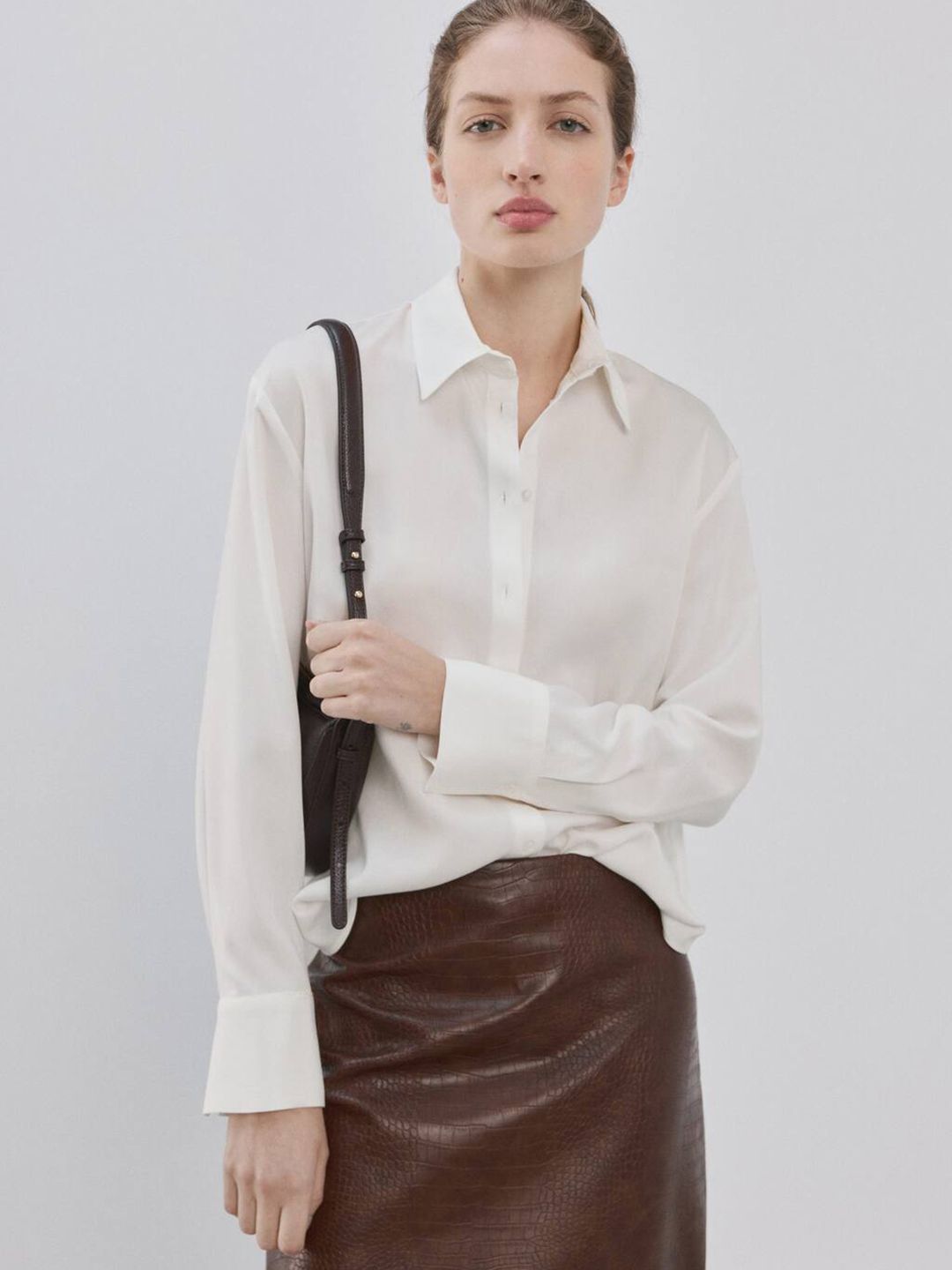 Spread Collar Casual Shirt